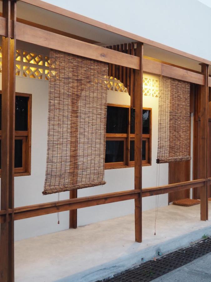 Makai Nap Hotel Thai Mueang Exterior photo